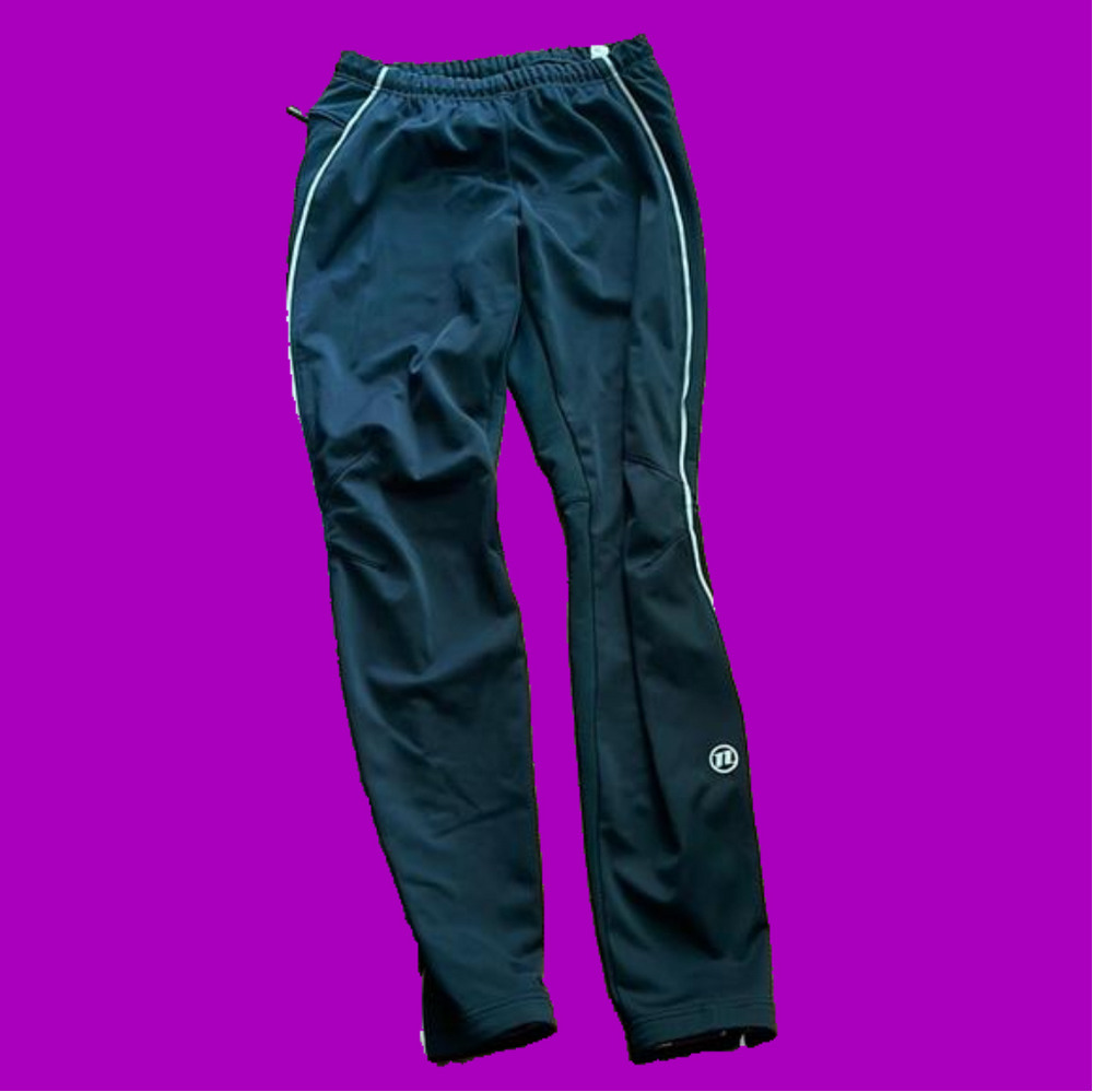 Novara black jogger pants M
